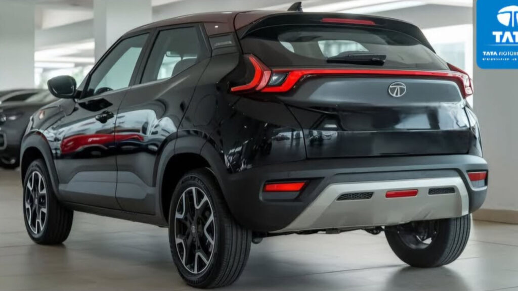 नये अवतार में जल्द लांच होगी Tata Punch Facelift 2025, ज़बरदस्त फीचर्स और शानदार सेफ्टी के साथ फिर मचाएगी धूम